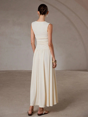 Aveloria Modichic White Minimalist Elegant Ruched Crew Neck Sleeveless Dress