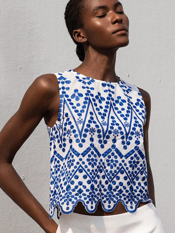 Modichic Women's Casual Embroidered Floral Pattern Colorblock Sleeveless Loose Asymmetrical Hem Blouse