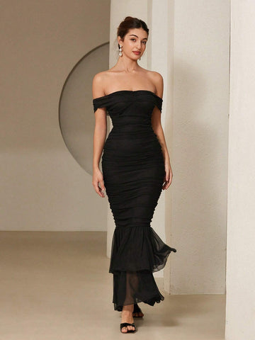 Aveloria Rosie Elegant Off-Shoulder Ruched Mermaid Hem Women's Long Dress, High Quality Minimalist Fit & Flare Dress