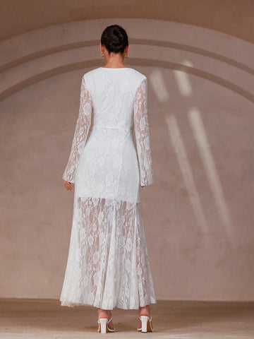 Aveloria Rosie French Romantic Elegant V-Neck A-Line Flare Long Sleeve Women's Cinched Waist Floor Length Lace Dress