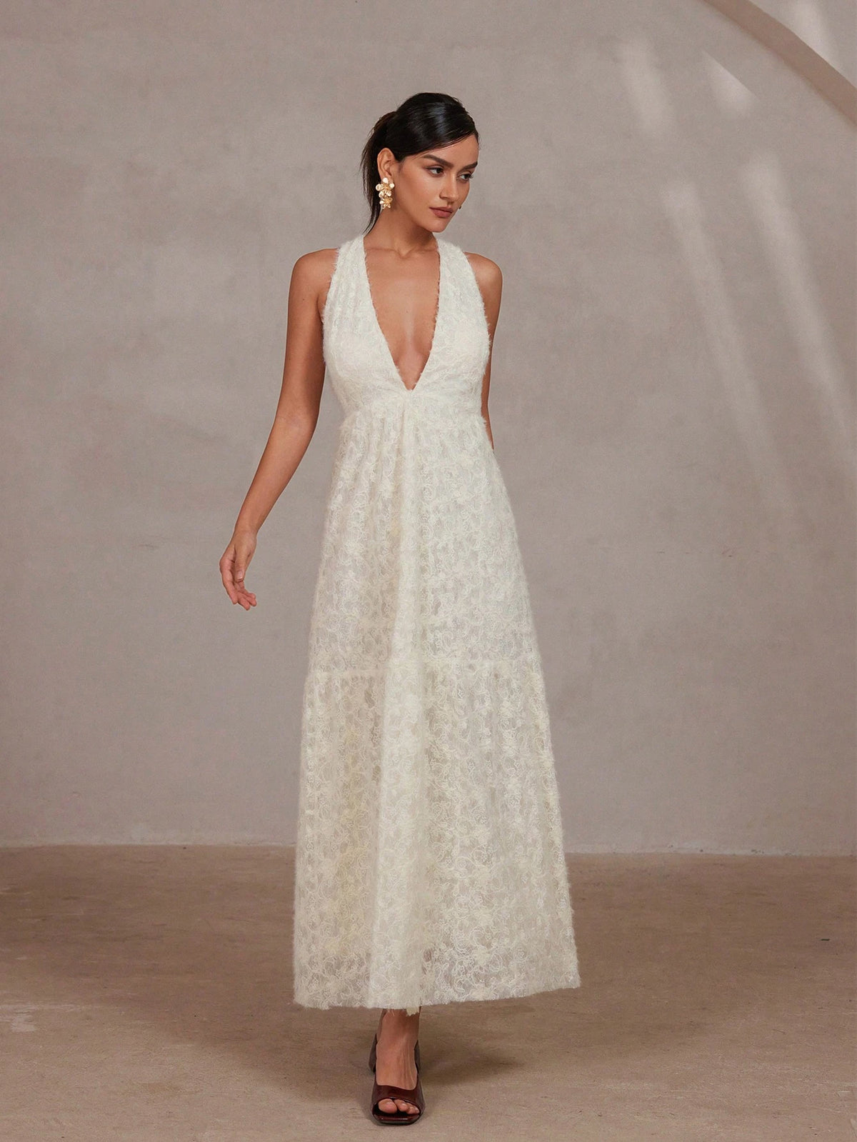 Aveloria Rosie Italian Elegant Formal Light Mini Dress With Rhinestone Decorated Collar And Hollow-Out Bust, A-Line Sleeveless, For Women Spring