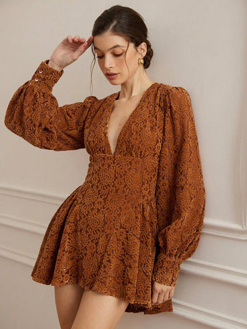 Aveloria Rosie Romantic Floral Embossed Elegant V-Neck Cinched-Waist Double-Tier Lantern Sleeve Short Women's Spring Dress