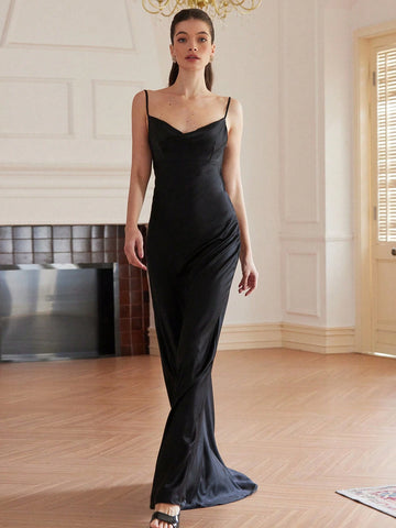 Aveloria Rosie Women's Sexy Plunging Neckline Backless Dress