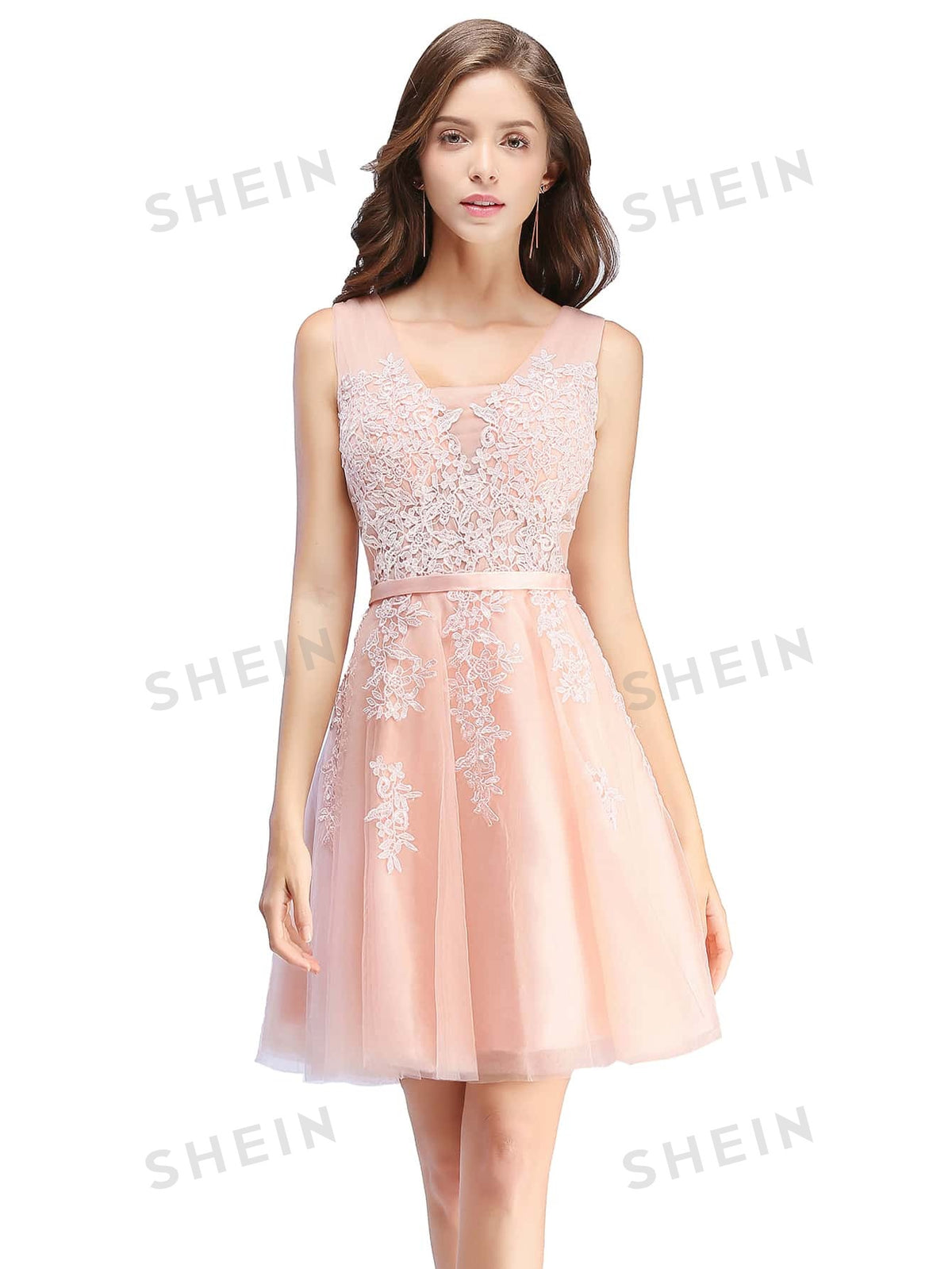 BABYONLINE D.R.E.S.S. Embroidery Appliques Mesh Hem Bridesmaid Dress