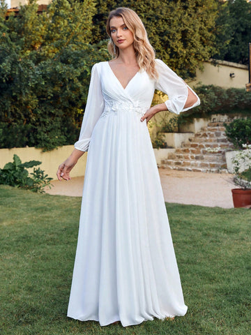 BABYONLINE D.R.E.S.S. V-Neck Embroidered Floral Applique & Sequin Decor Hollow Out Sleeves Light Wedding Dress Gown