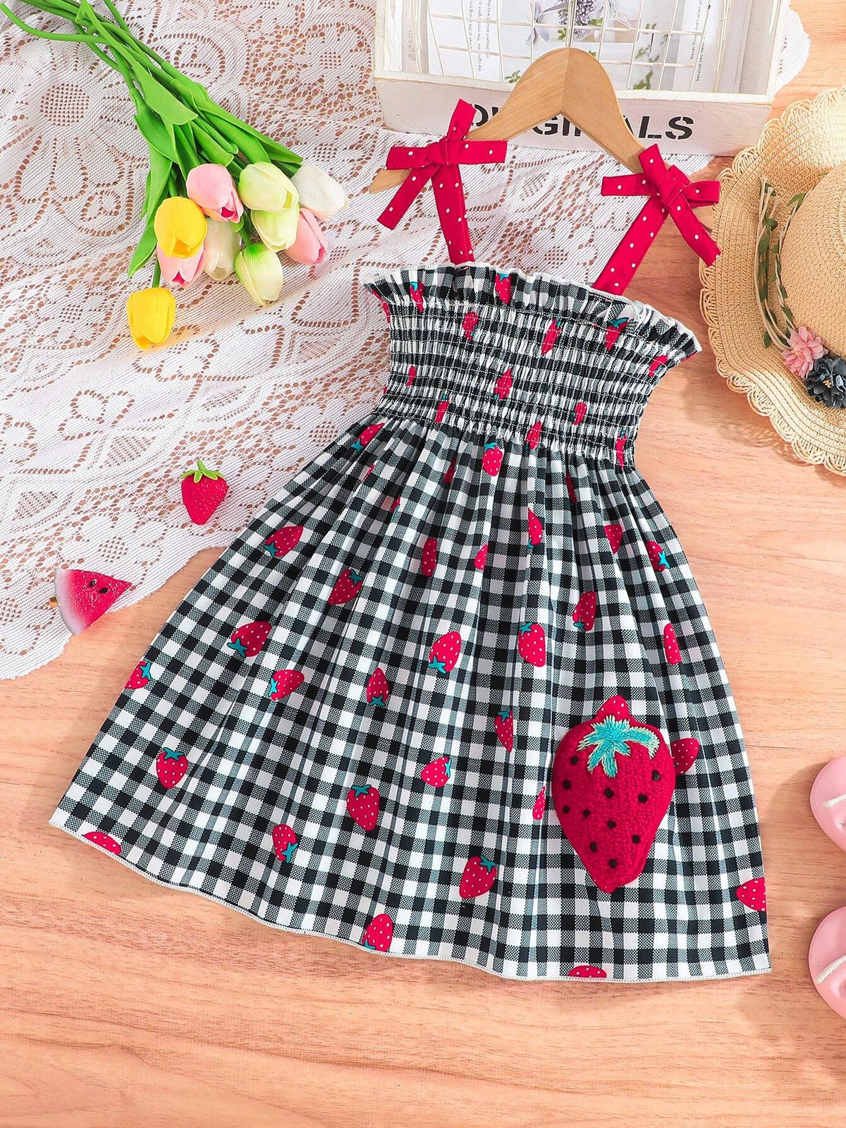 Baby Girls' Summer Fashionable Flare Sleeve Lovely Strawberry Printed Smock Embroidery Dress