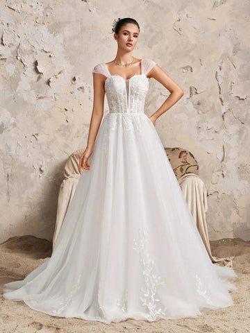 Baroque Vintage Deep V-Neck Lace Romantic Bride Bling-Bling Fairy Loose Beach Wedding Dress With Mini Train