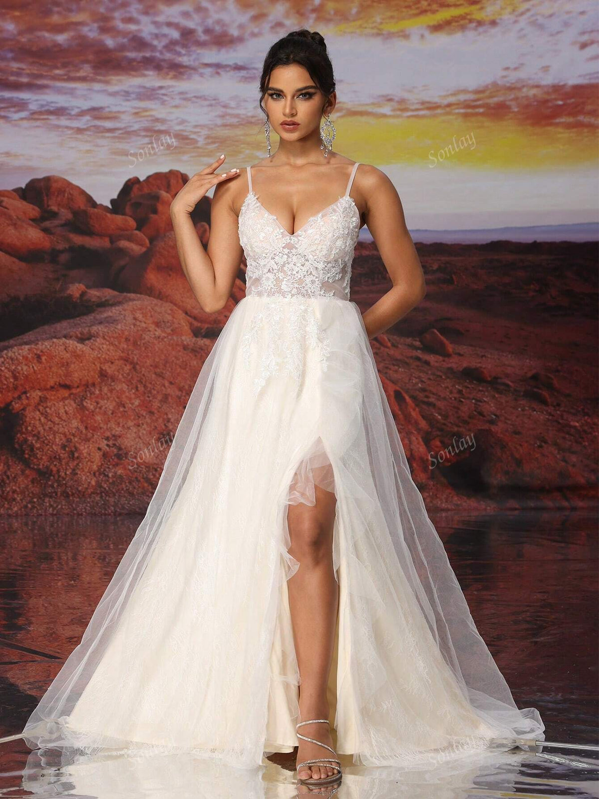 Beige And Champagne Slip Dress V-Neck Sexy Sample Design Slit Skrit Embroidery Bead Sequin Wedding Dress