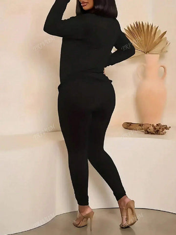 Black Two-Piece Women's Sportswear With Heart Pattern, Suitable For Autumn And Winter