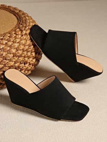Black Wedge Heel Thong Sandals For Women, Open Toe Versatile Slides For Spring/Summer, Party Wear