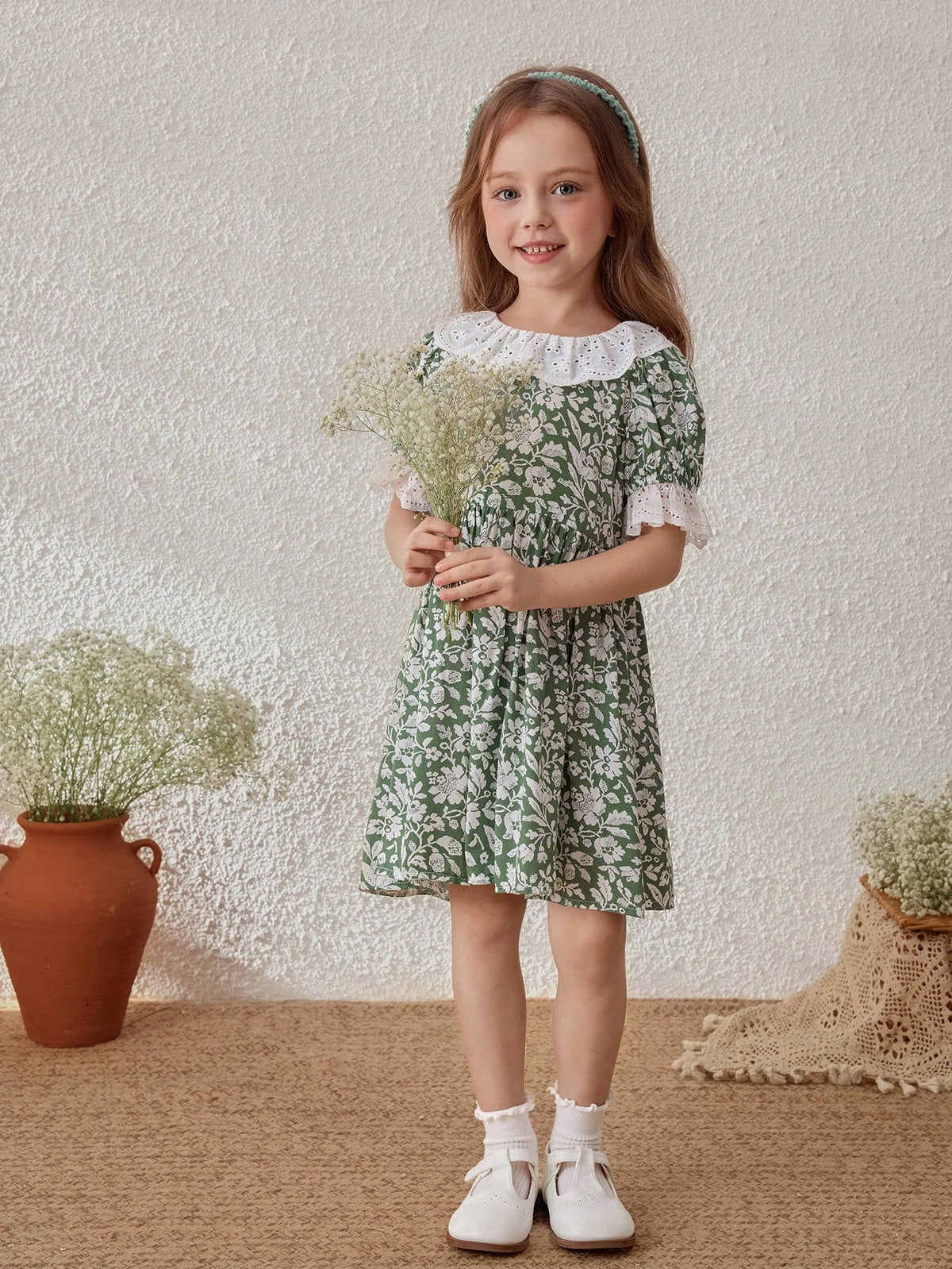 Green Floral Print Collar Dress For Young Girls
