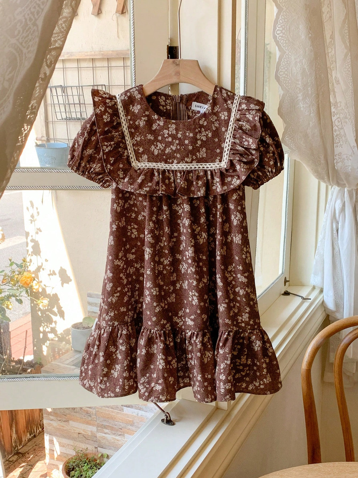 Blossori Young Girls Ditsy Floral Chiffon Ruffle Collar Loose Midi Dress, Elegant Style, Spring/Summer