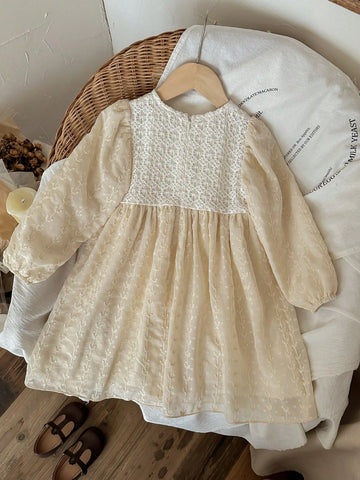 Blossori Young Girls Elegant French Style White Lace Patchwork Embroidery Loose Woven Dress, Autumn/Winter