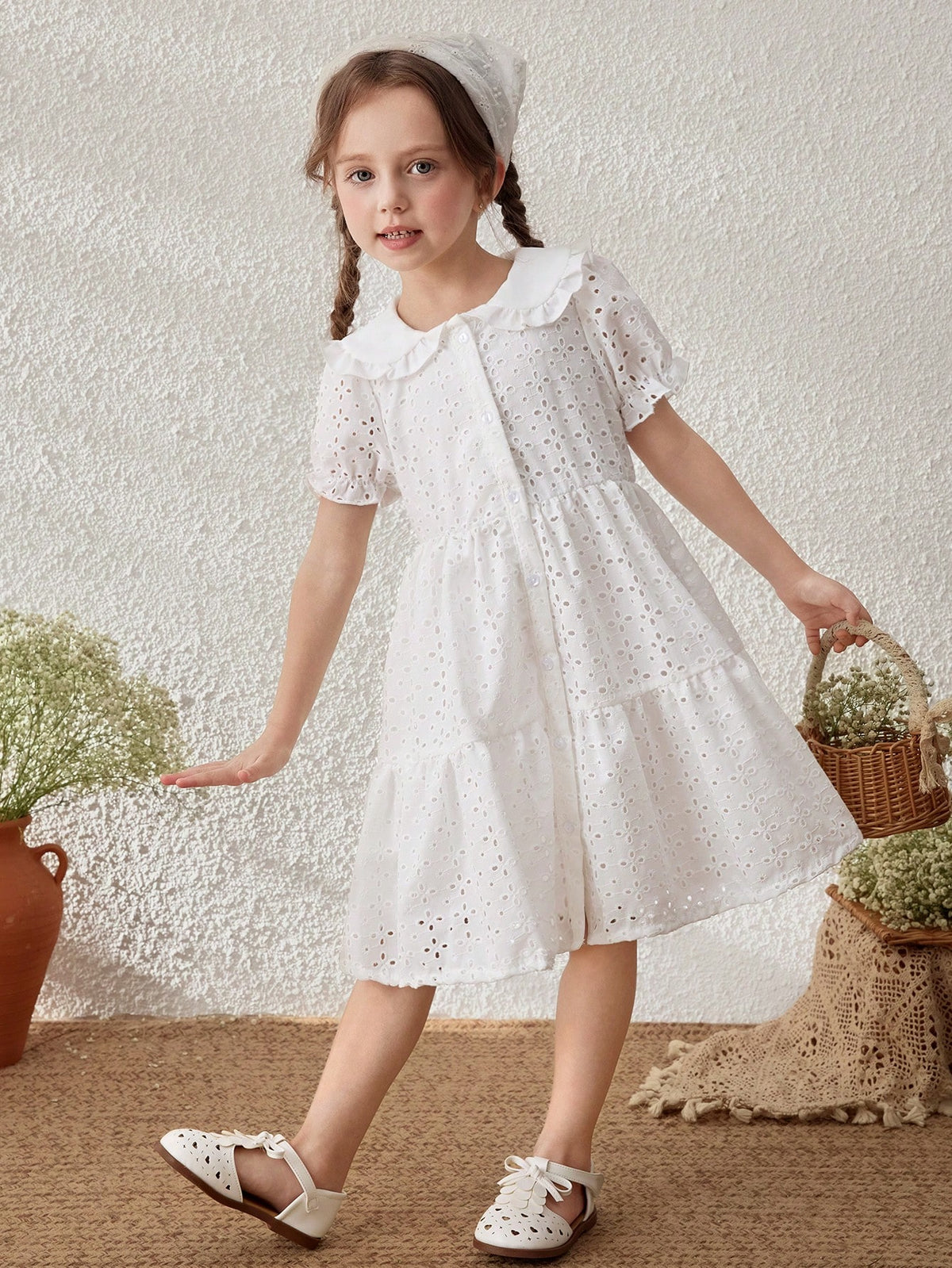 Young Girls Embroidered Cotton Ruffle Sleeve Collared Dress