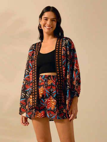 CAJUNI Women's Boho Coconut Tree Tropical Print Black Mini Shorts, Casual Summer Vacation Shorts