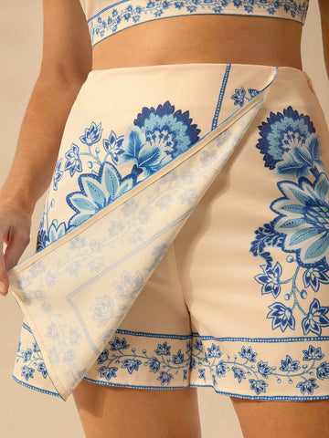 CAJUNI Women's Boho Tropical Floral Print Shorts, Blue Color, Casual Holiday Summer Hotpants