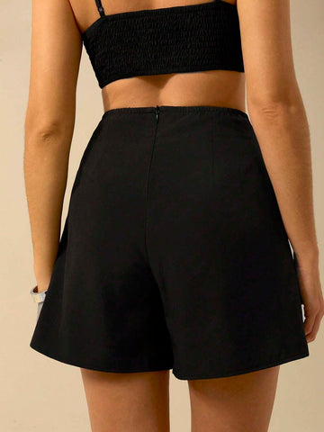 CAJUNI Women's V-Shaped Black Mini Shorts, Vacation Casual Summer Shorts