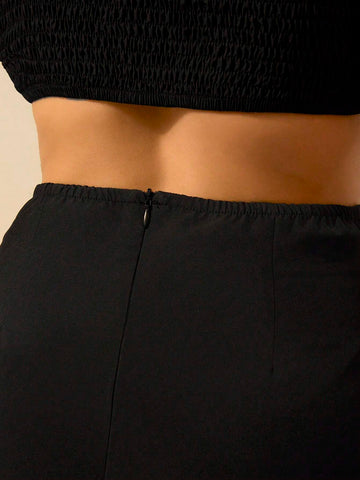 CAJUNI Women's V-Shaped Black Mini Shorts, Vacation Casual Summer Shorts