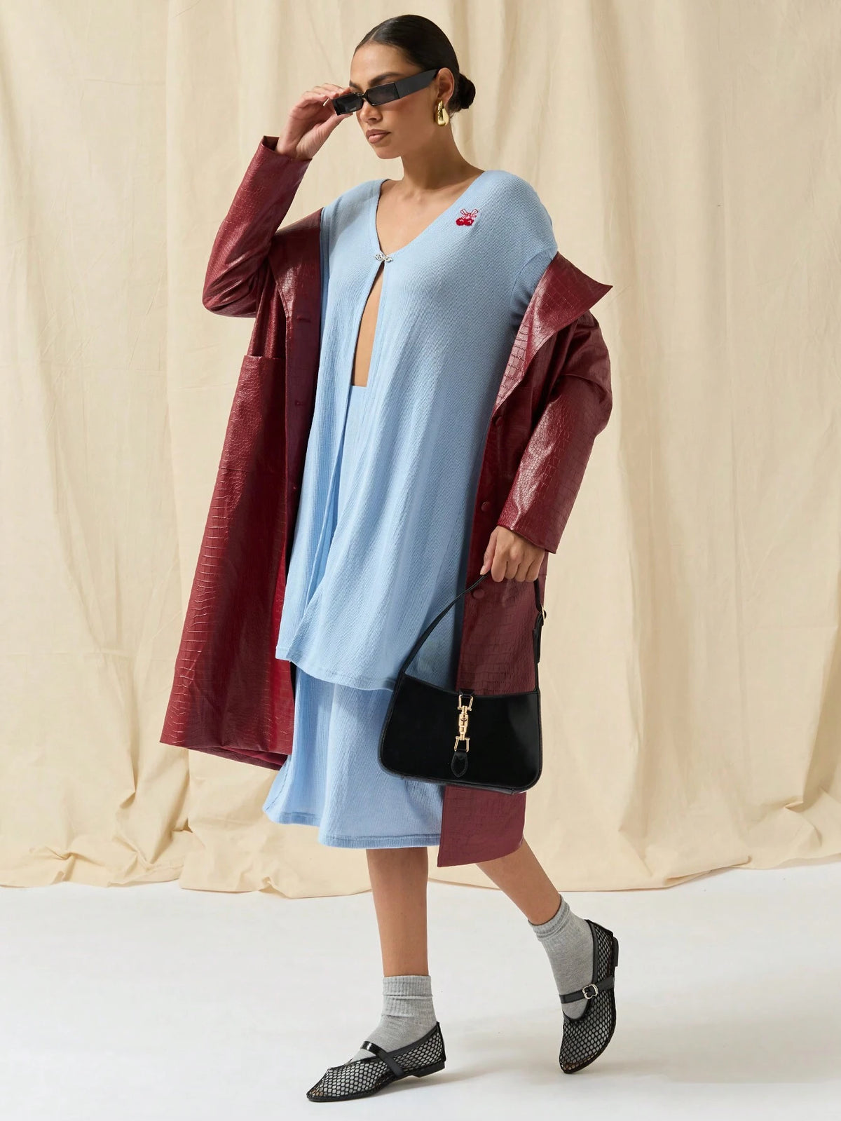 COSMINA 2pcs Women Cherry Embroidery Cardigan And Skirt Set, Casual Outfit For Autumn/Winter