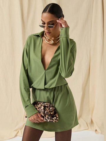 COSMINA Dark Green Dress, Deep V-Neck Design, Casual And Comfortable, Casual Party Wear, Short Skirt,Women's Solid Color Pleated Collar Elegant Long Sleeve Short Dress