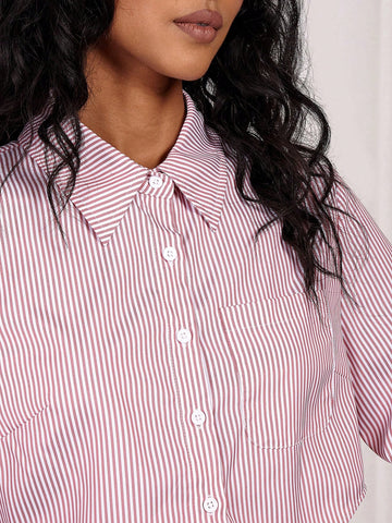 Women's Blouse, Business Casual Woman, "Office Siren" Outfits, Influencer Same Style, Old Money Style, Striped, Valentine's Day, Red
