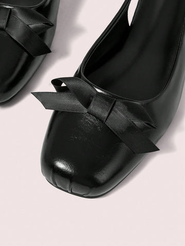 Women's Square Toe Chunky Heel Shoes With Bow Detail,