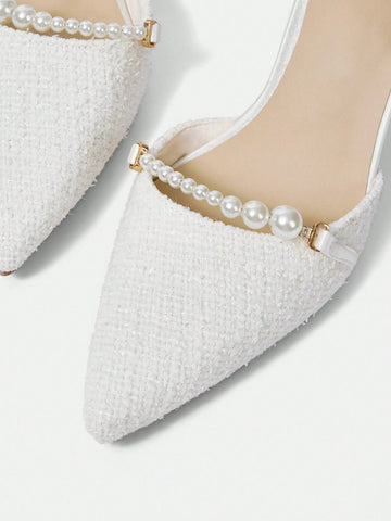 Women Vintage Embroidery Pointed Toe Slip-On Pumps