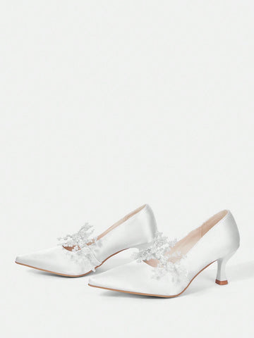 Women's Pointed Toe Vintage Embroidery Fashion Slip-On Pumps