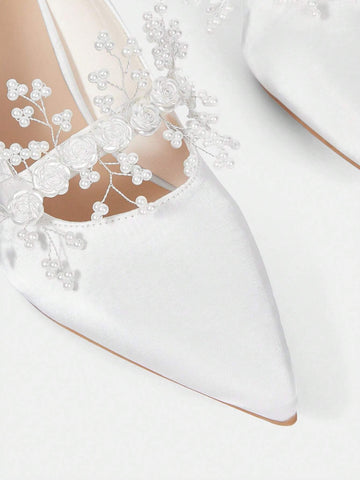 Women's Pointed Toe Vintage Embroidery Fashion Slip-On Pumps