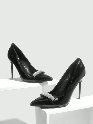 Fashionable Black Patent Leather Rhinestone Embellished Pointy Toe