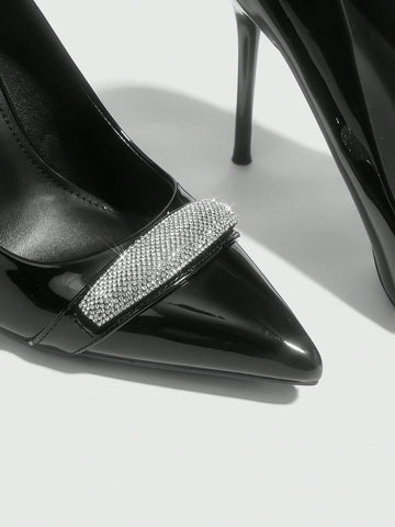Fashionable Black Patent Leather Rhinestone Embellished Pointy Toe