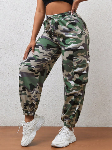 Camo Print Flap Pocket Side Drawstring Waist Cargo Sweatpants