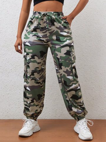 Camo Print Flap Pocket Side Drawstring Waist Cargo Sweatpants