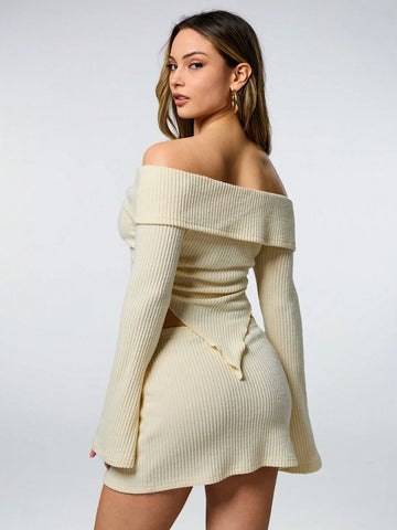 Casual Knitted Hollow Out Stripe Off-Shoulder Women Suit, Ladies Spring/Fall Sexy Drawstring, Rib-Knit, Ruched Long Sleeve Loose Black Flare Sleeve Tee Skirt Women Two-Piece Outfits, Casual Daily Wear