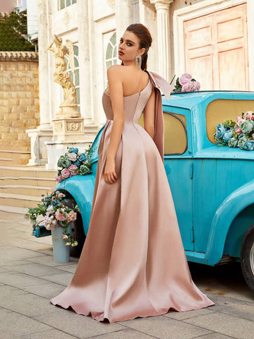 Champagne Asymmetrical Neckline Thigh-High Split Taffeta Cocktail Dress