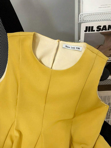 Women's Sleeveless Layered Ruched Blouse, Cold Shoulder Babydoll Top For Summer