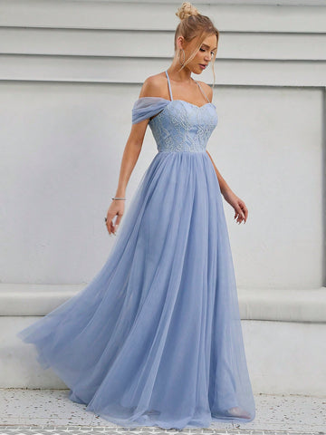 Cold Shoulder Contrast Lace Mesh Wedding Dress