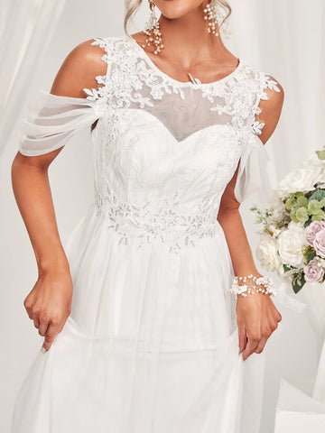 Contrast Guipure Lace Wedding Dress