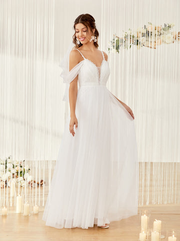 Contrast Lace Cold Shoulder Lace Up Back Mesh Wedding Dress