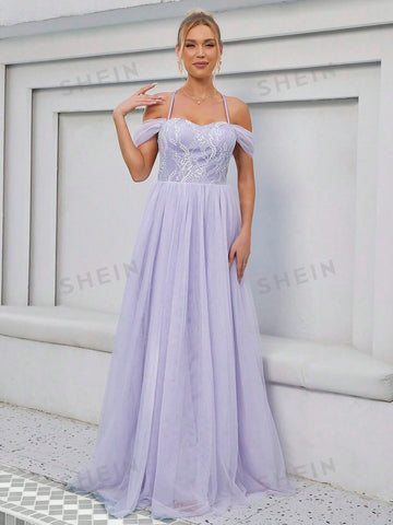 Contrast Lace Cold Shoulder Mesh Wedding Dress