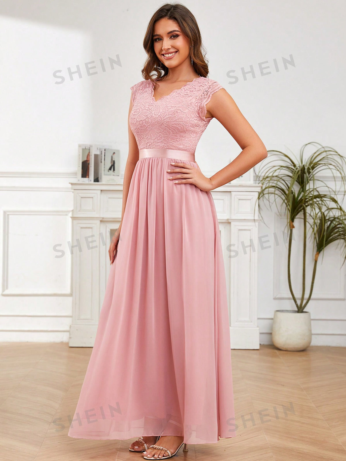 Contrast Lace V Neck Pleated Detail Chiffon Formal Bridesmaid Dress