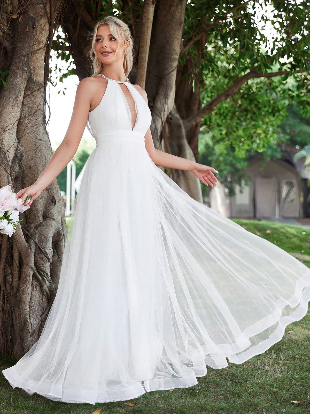 Contrast Mesh Halter Neck Backless Floor Length Wedding Dress