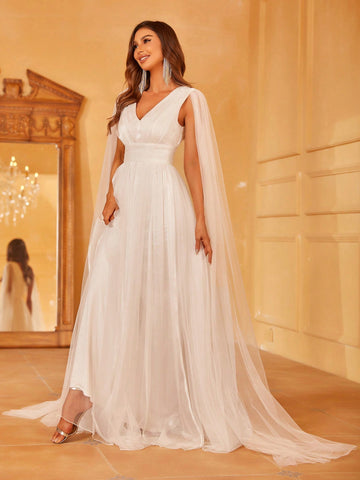 Contrast Mesh Overlay Wedding Dress With Cape