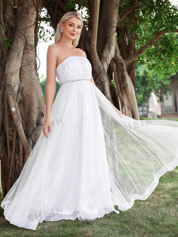 Contrast Mesh Tube Wedding Dress