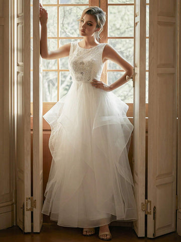 Contrast Sequin Round Neck Wedding Dress With Beaded Embroidery
