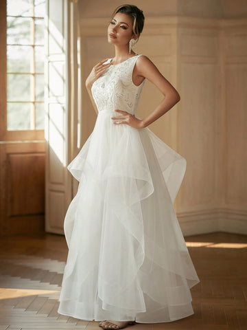 Contrast Sequin Round Neck Wedding Dress With Beaded Embroidery