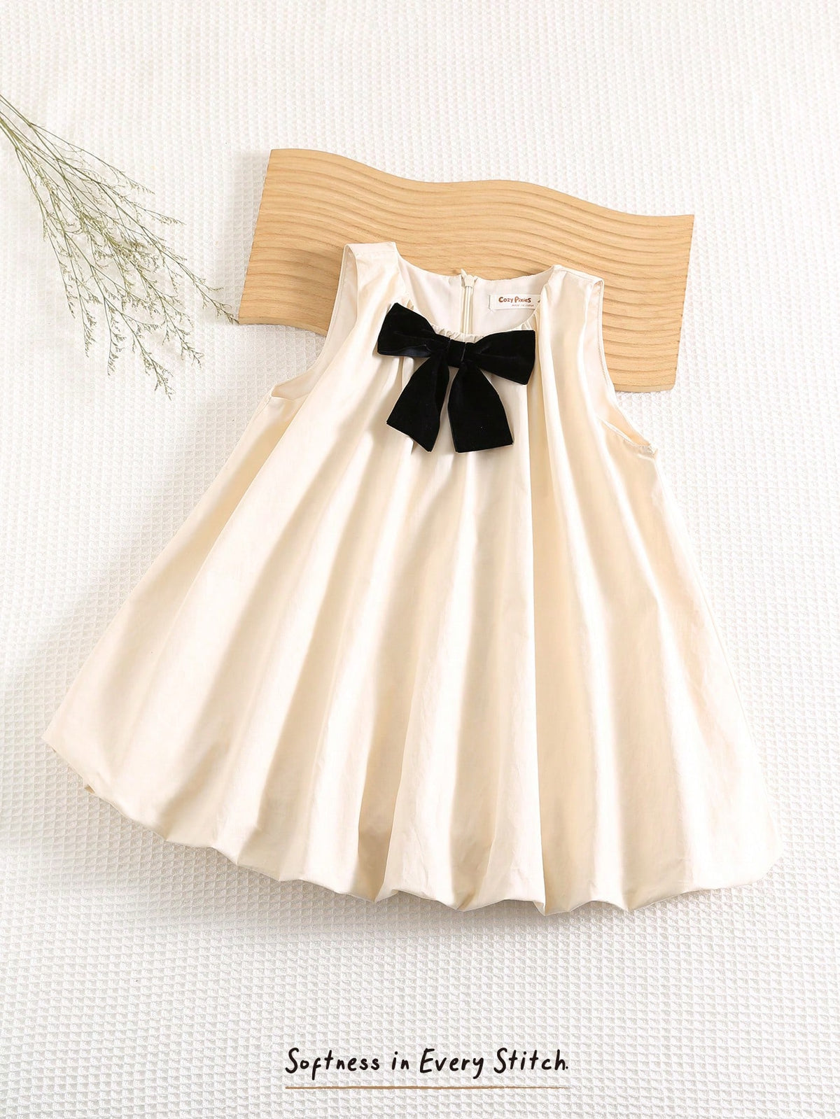 Young Girl Decorative Bow Round Neck Sleeveless Casual Versatile Dress