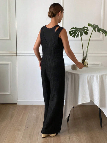 DAZY 1pc Women's Solid Color Jumpsuit Textured V-Neck Sleeveless Jumpsuit