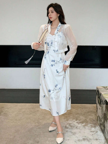 DAZY 2pcs/Set Ink And Wash Style Buttoned Crop Top & Printed Strap Dress