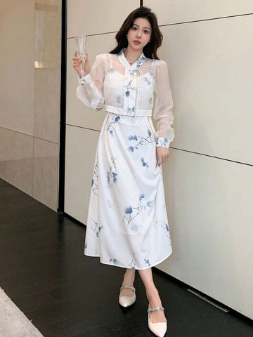 DAZY 2pcs/Set Ink And Wash Style Buttoned Crop Top & Printed Strap Dress